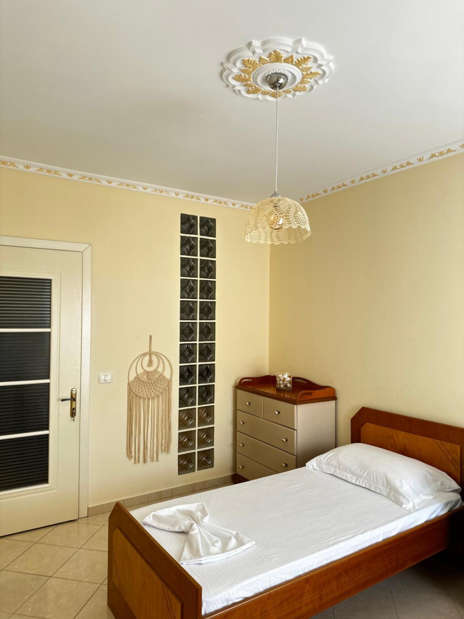 Apartament Coastal Bliss Retreat Durrës
